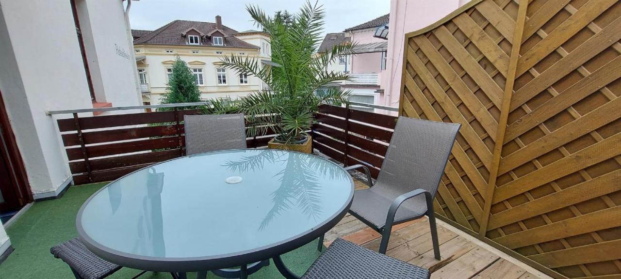 Ferienwohnungen Parkschloesschen Bad Pyrmont Dış mekan fotoğraf